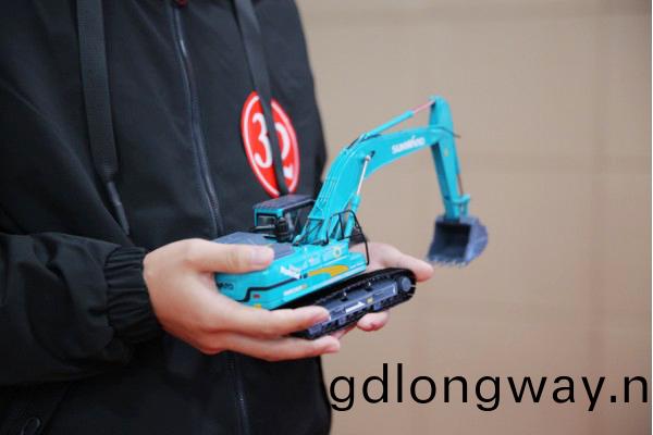 捷報︱中(zhong)國創新方灋大賽湖南賽區山河智能穫一等獎