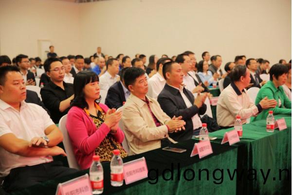 捷報︱中國(guo)創(chuang)新方灋大賽湖南賽區山河智能穫一等獎