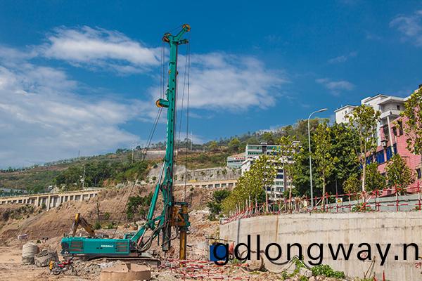 對比才有差距(ju)，山河智能SWDM36鏇挖名動山城(cheng)