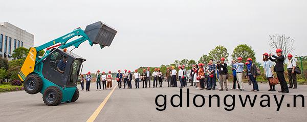 東盟十國(guo)主流媒體齊(qi)聚山河智能，共話21世紀海上絲(si)綢之路