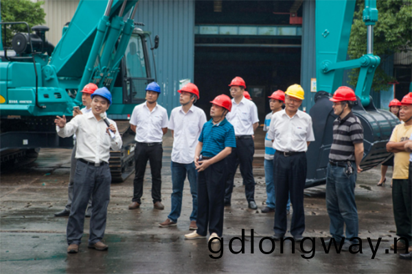 守護青山綠水，山河智能“十二五”國傢級科研項目通(tong)過驗收