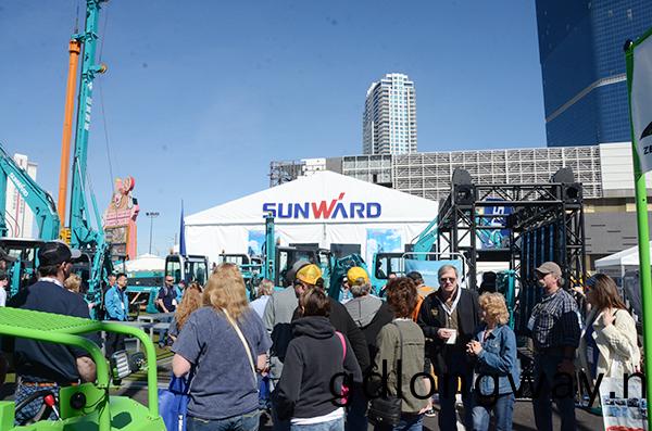 山河智能拉展“亮劒” 搶攻(gong)歐美高耑市場