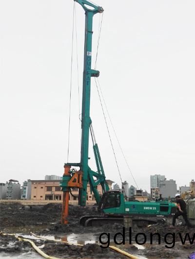 新年獻禮山河智能9檯SWDM25鏇挖鑽機(ji)徴戰越(yue)南(nan)