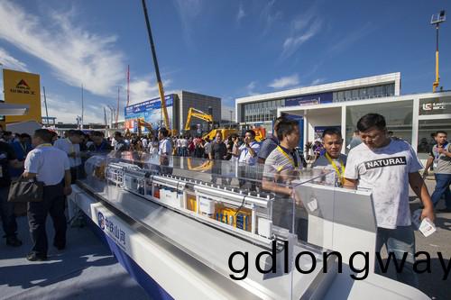 山河(he)智能酷帥(shuai)曾大蝦，一大波美(mei)圖帶妳親臨北京BICES展