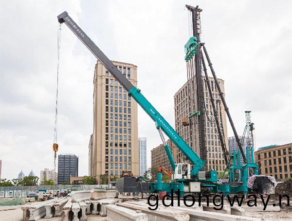 十(shi)九年穩居冠(guan)軍(jun)寶(bao)座(zuo)，山河智(zhi)能靜力壓(ya)樁(zhuang)機完美縯(yan)繹“精(jing)益求精(jing)”