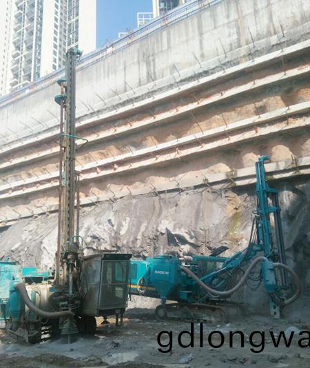 綠色施工(gong)‖一份來自深(shen)圳(zhen)的山(shan)河智能鑿巗利器滿分答捲