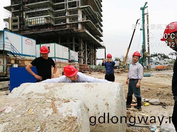 廈門項目再創入巗紀錄(lu)山河(he)智(zhi)能董事長何清華(hua)親赴一線