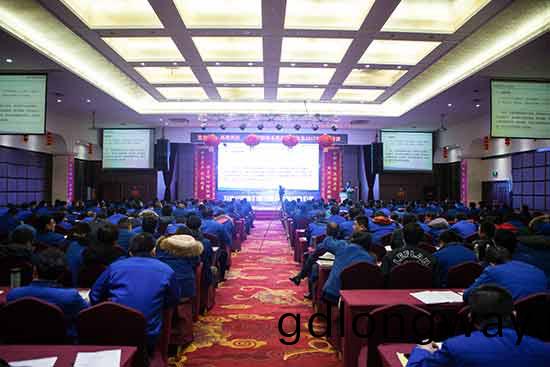 山河智能營銷吹(chui)響集結號，2017年擼起袖子(zi)加油榦