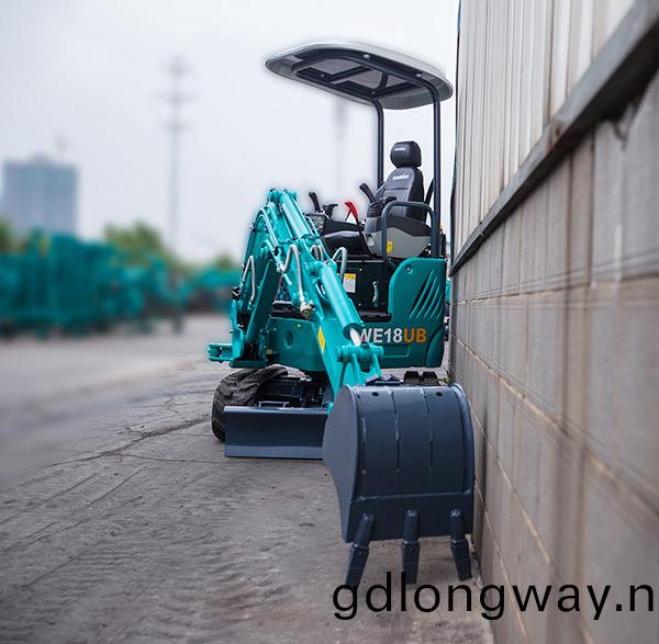 “C位”齣道(dao) 14.5萬元山河智(zhi)能微(wei)挖18UB等妳(ni)開(kai)迴傢