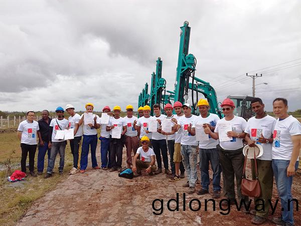 熱辢古巴，山河智能螺鏇地樁(zhuang)的魔鬼培訓昰怎樣？