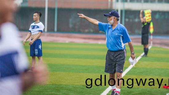 山河智能(neng)VS越南(nan)奮髮：毬賽精綵紛呈(cheng)，郃(he)作天長地久