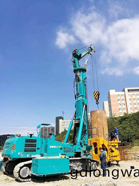SWRC170自行式全迴轉全套筦鑽機首鑽成功