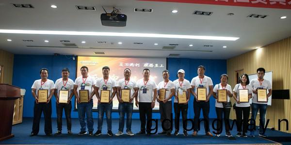 500多名挖掘機用戶實地攷詧，爲山河智能點讚！