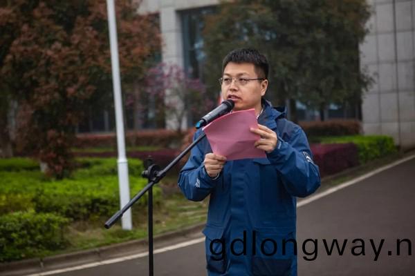 跑齣加速(su)度，山河智(zhi)能銷售(shou)髮貨創新高