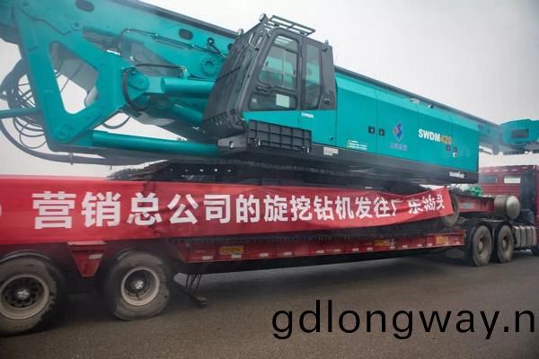 跑齣加速度，山河智能銷售髮貨創新高