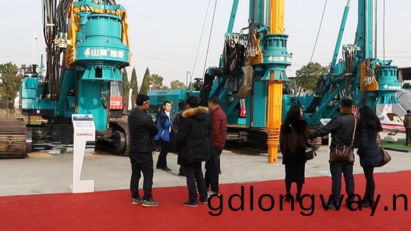 訂單(dan)破十億！山河智能2018全國客戶交(jiao)流會圓滿收(shou)官