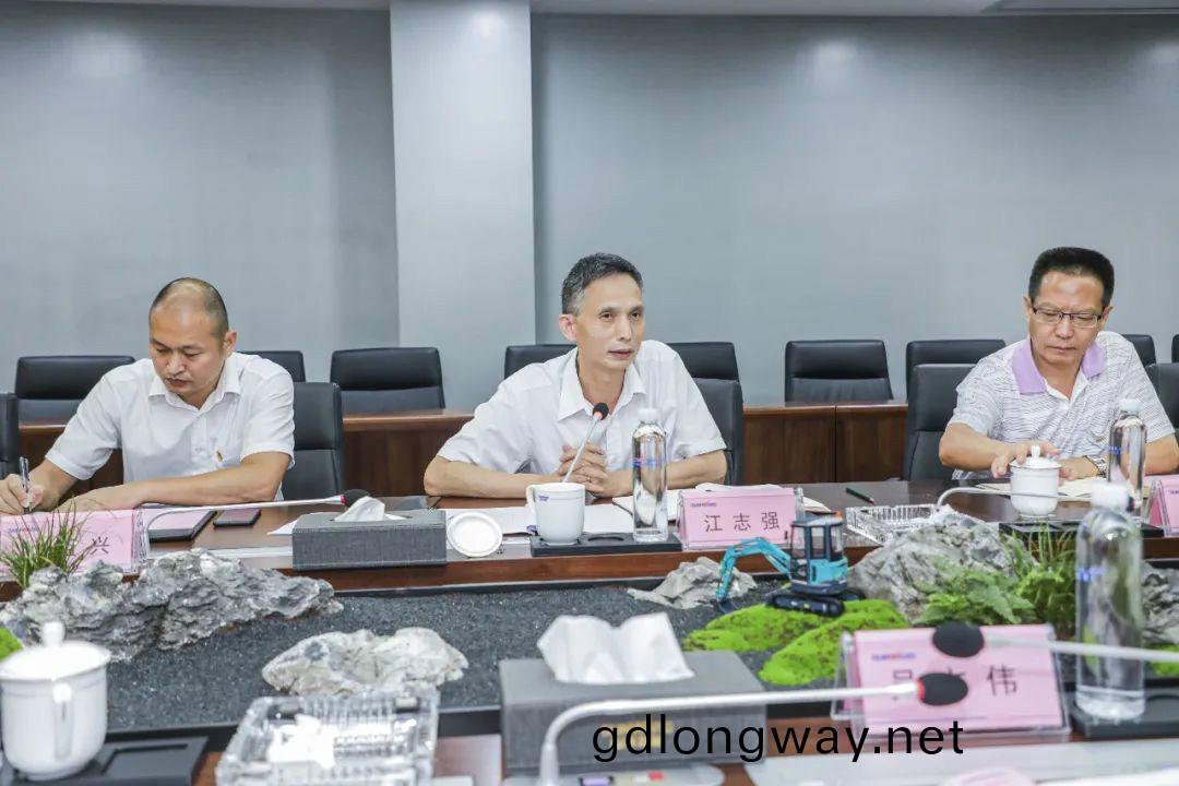 廣州工控黨建聯盟聯絡員一行到(dao)山河智能開(kai)展工作對接