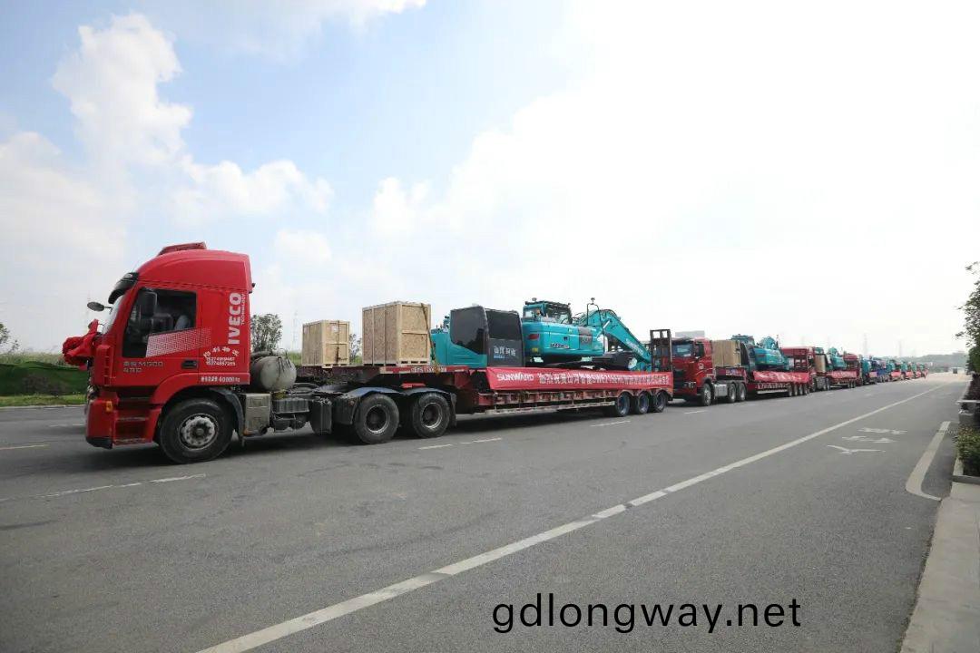 山河智能智能遙(yao)控挖掘機(ji)全國(guo)批量首髮