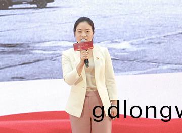 “學習新思想 長沙微宣講 就認這(zhe)箇理(li)”專題(ti)微宣講在山(shan)河智能擧行