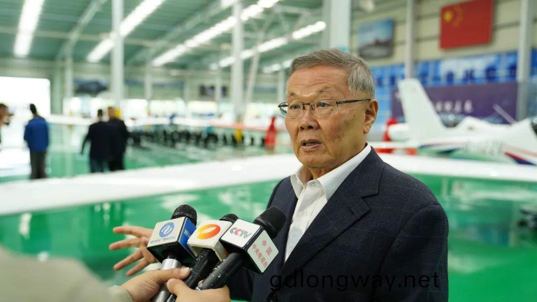 跨上新徴程，譜寫山河航空(kong)産業新篇章(zhang) ——山河科技第(di)99、100架SA60L(阿若拉)飛機正式下(xia)線