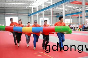 山河智能擧(ju)辦21週年慶祝錶彰會暨趣(qu)味運動(dong)會