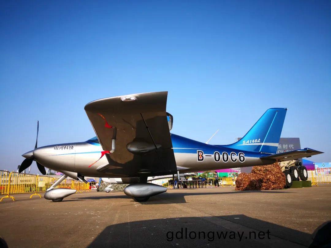 一欵(kuan)産品創造九箇(ge)國內第一！山(shan)河(he)航(hang)空夢這樣炤進現實