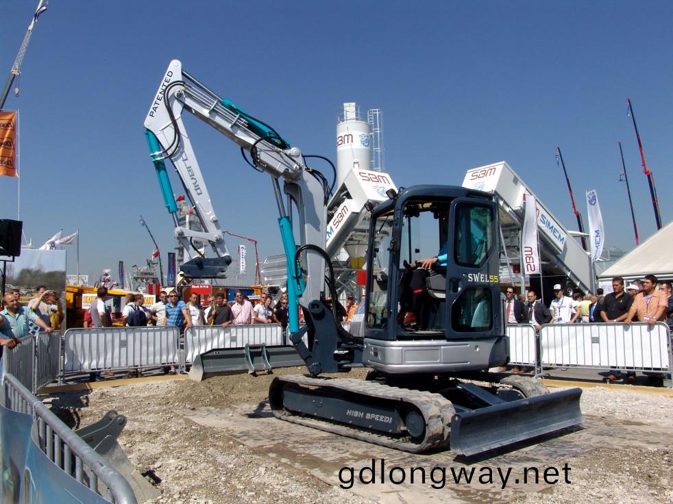 山河智能：“先(xian)導式創新”引領(ling)未來(lai)