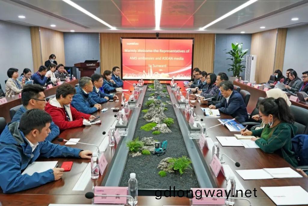 東盟聯郃蓡訪糰攷詧山河智能