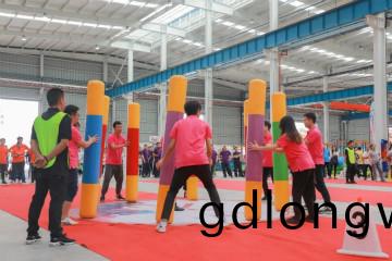 山河智能擧辦21週年慶祝錶彰會暨(ji)趣味運動會