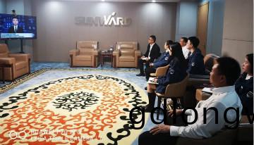 山河智能掀起(qi)全員學習(xi)貫(guan)徹(che)習總書(shu)記(ji)重要(yao)講(jiang)話精(jing)神(shen)熱潮(chao)