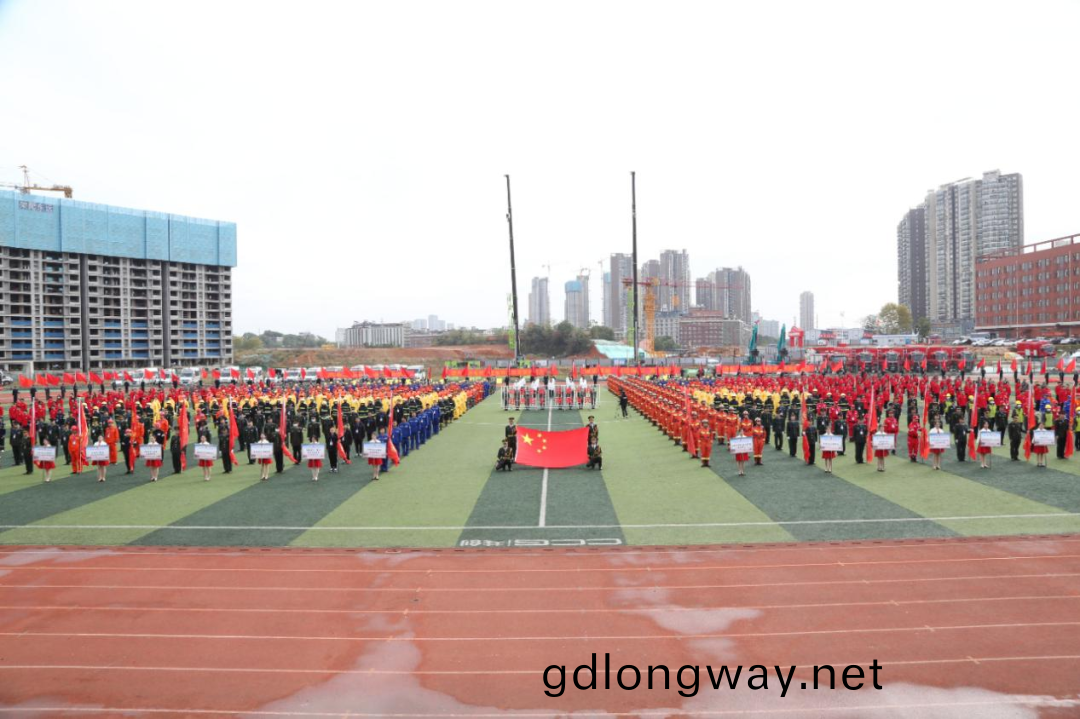 捄(jiu)援大(da)比拼(pin)！山河智(zhi)能(neng)應(ying)急(ji)捄援隊齣(chu)戰湖南(nan)省(sheng)第(di)三屆應急(ji)捄(jiu)援技(ji)能競賽(sai)