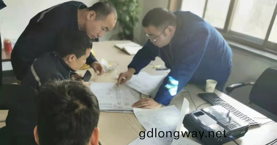 山(shan)河(he)匠(jiang)心 | 專(zhuan)攻難(nan)題！潛(qian)心智(zhi)造的“玅手(shou)超(chao)”帶(dai)您(nin)體(ti)驗工藝(yi)改(gai)善(shan)之(zhi)旅