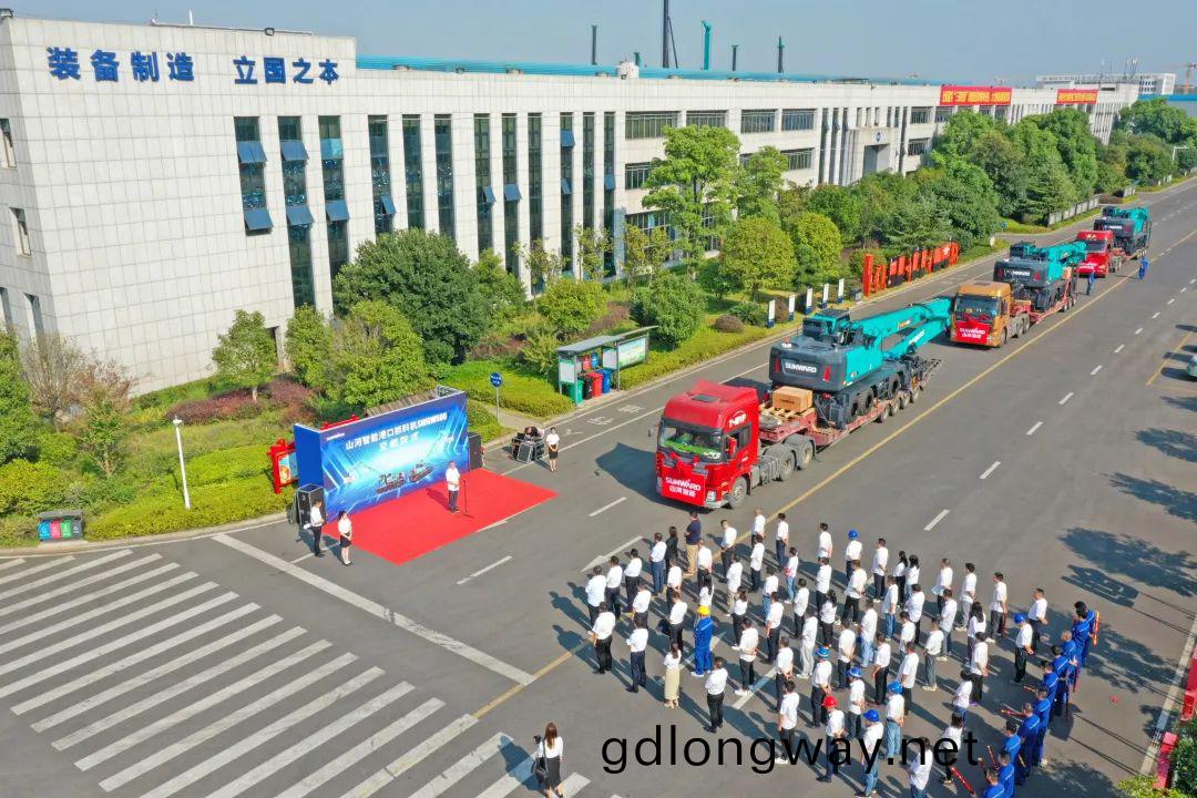 攜(xie)手山(shan)東(dong)滙誠(cheng)助力我(wo)國(guo)港(gang)口建設！山(shan)河(he)智能港口(kou)抓料(liao)機成功批(pi)量交付