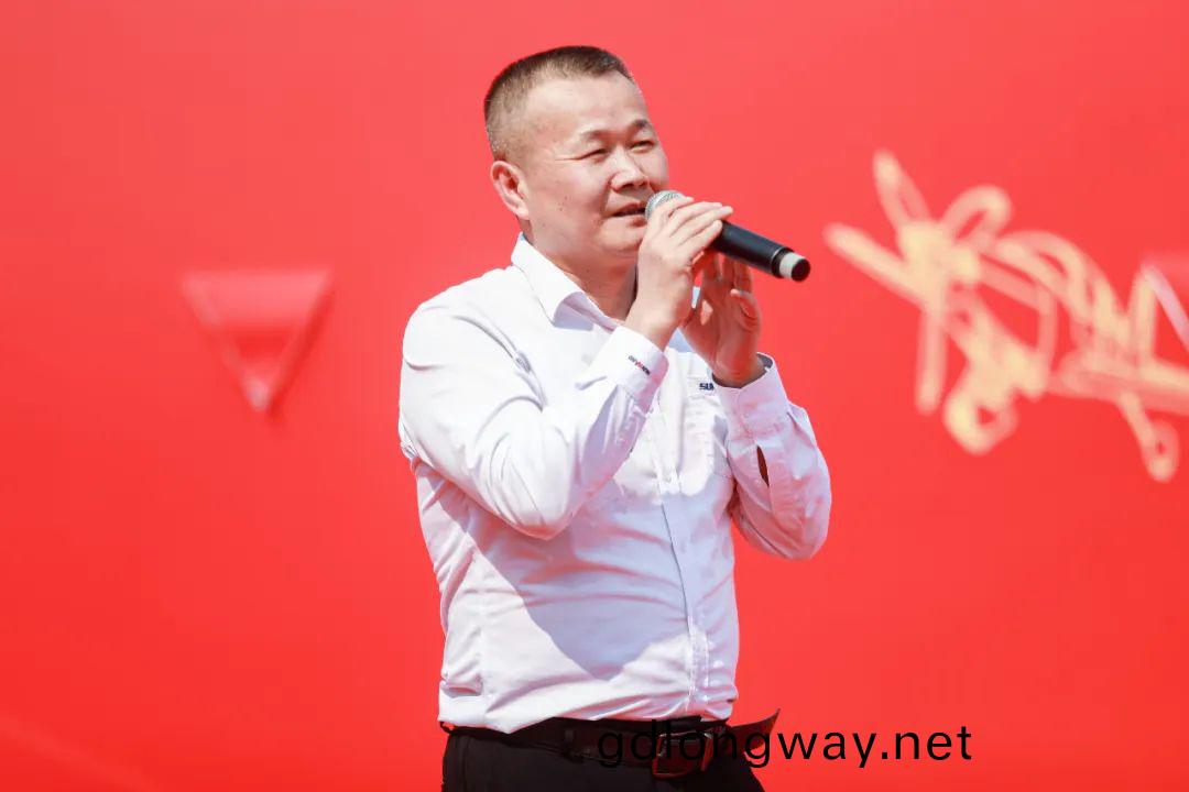 喜迎二十(shi)大(da) 攜(xie)手曏(xiang)未(wei)來 | 山河(he)智(zhi)能(neng)成立(li)23週年(nian)慶祝(zhu)錶彰大(da)會(hui)暨(ji)趣(qu)味運(yun)動(dong)會(hui)隆(long)重擧行(xing)