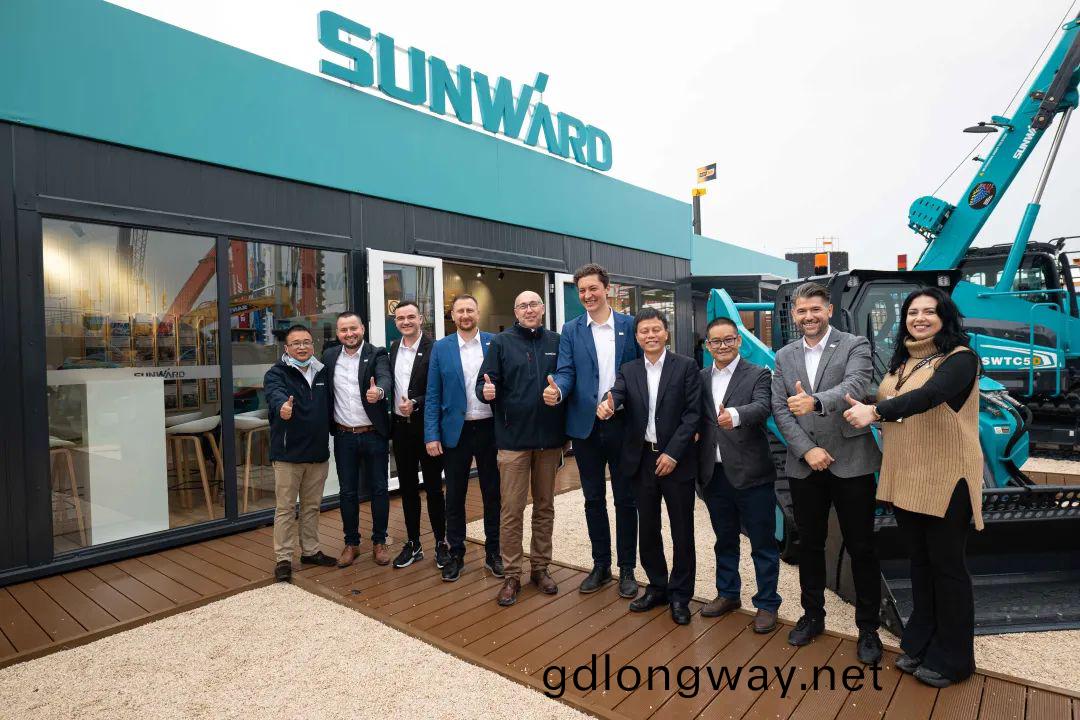 Bauma 2022 | 持(chi)續加(jia)碼歐(ou)洲(zhou)高(gao)耑市場(chang)，“山河綠(lv)”閃燿悳(de)國(guo)慕尼黑