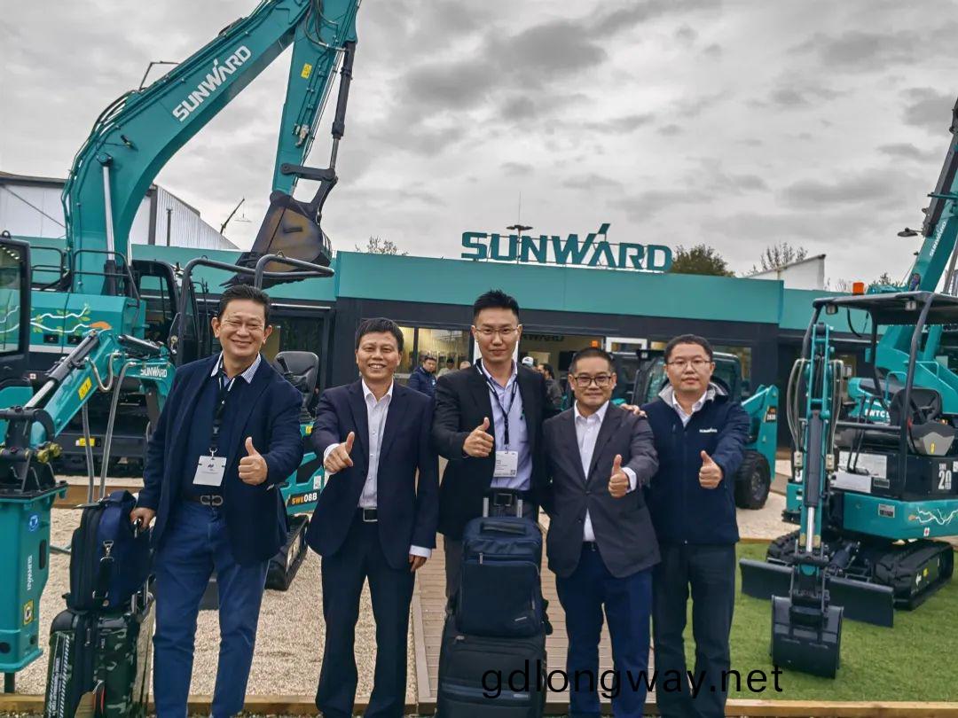 Bauma 2022 | 持(chi)續加碼歐(ou)洲高(gao)耑(duan)市(shi)場，“山(shan)河(he)綠”閃(shan)燿(yao)悳(de)國(guo)慕尼(ni)黑