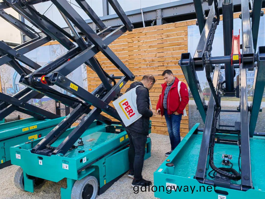 Bauma 2022 | 首(shou)次亮相，山河(he)智(zhi)能(neng)高(gao)空機械受(shou)熱(re)捧