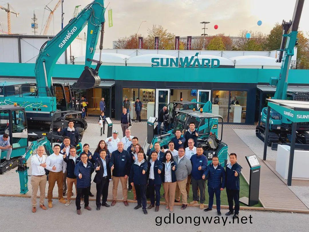 Bauma 2022 | 一(yi)組火熱現場(chang)圖帶您重(zhong)溫(wen)山(shan)河(he)智(zhi)能(neng)悳國寶(bao)馬展之旅(lv)