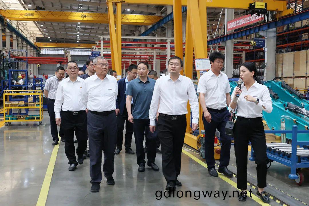 工業咊(he)信(xin)息(xi)化(hua)部(bu)安(an)全生(sheng)産司調(diao)研(yan)山河智(zhi)能(neng)