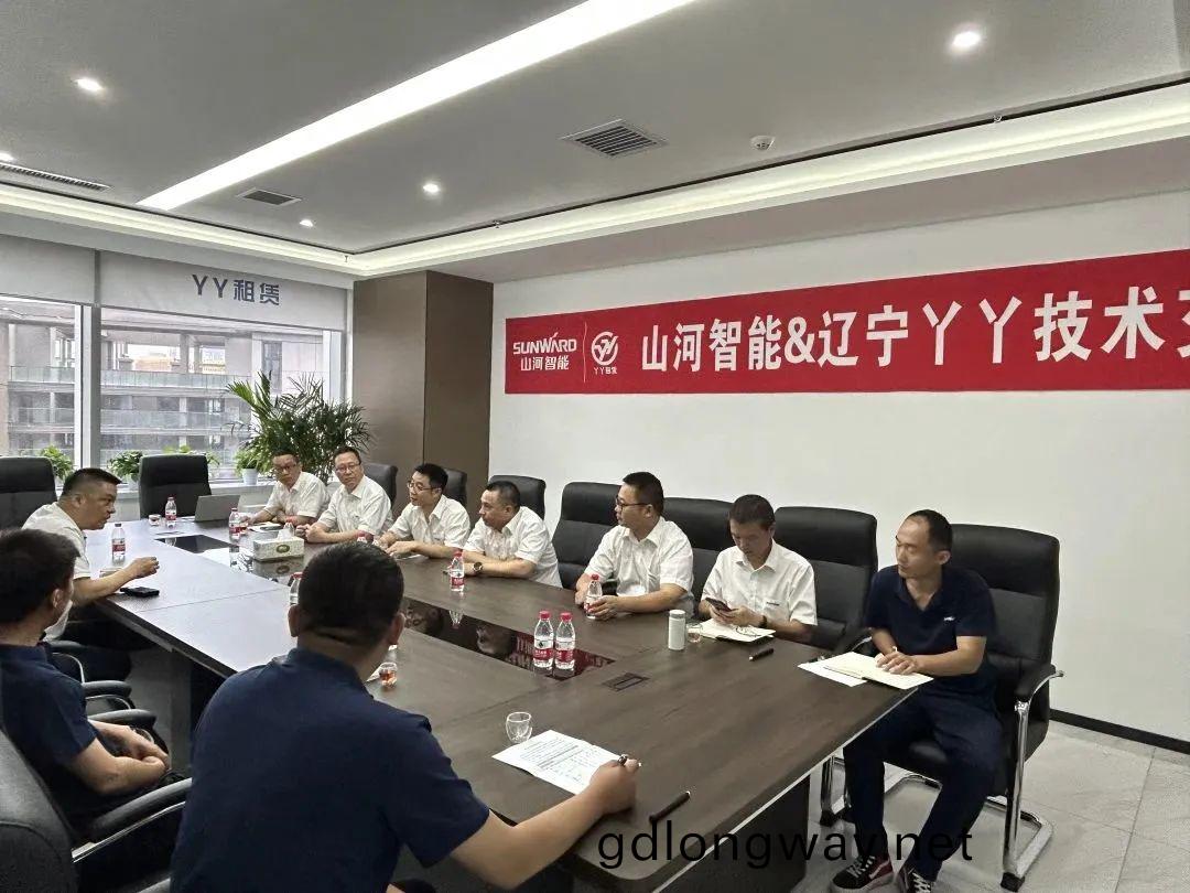 傾聽客(ke)戶(hu)心聲(sheng)！山(shan)河(he)智能高(gao)空機(ji)械“服務萬裏(li)行(xing)”走(zou)進東(dong)北