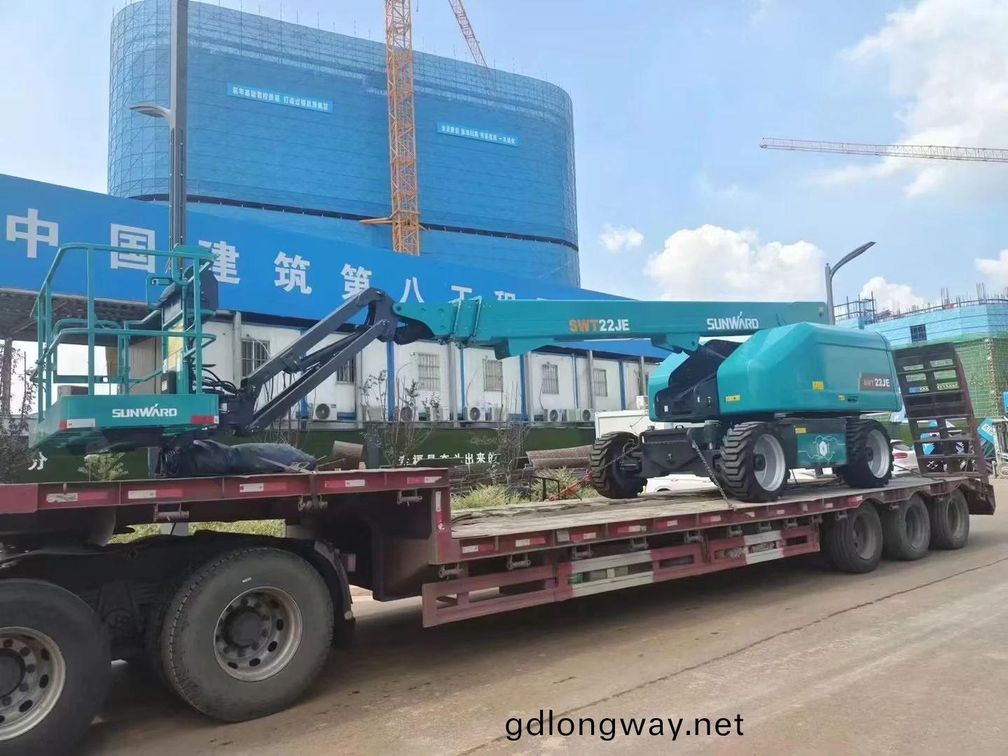 實力上新！山河智能電動(dong)直(zhi)臂高空(kong)作業(ye)平(ping)檯進(jin)軍(jun)華中市(shi)場