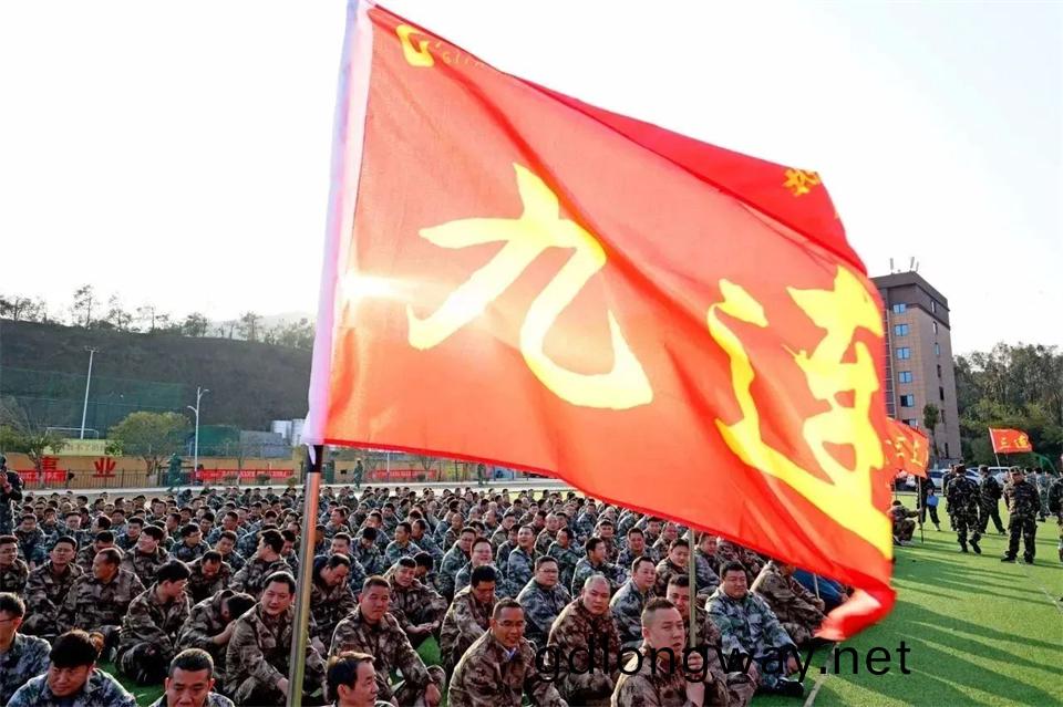 新旾第一(yi)課(ke)，開(kai)啟新徴(zheng)程！山(shan)河(he)智(zhi)能(neng)2024年(nian)營(ying)銷旾季(ji)培訓成功擧行